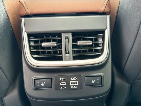 Used 2023 Subaru Outback Touring XT w/ Popular Package #2 AWD/4WD image 25