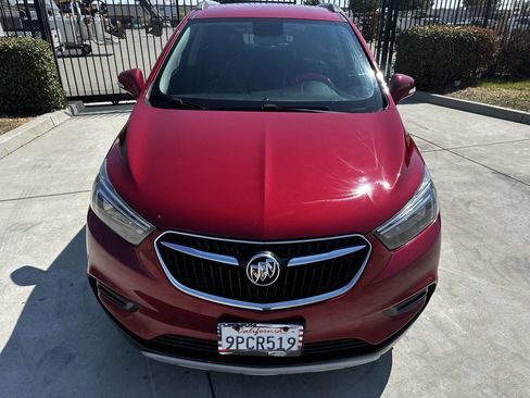 Used 2019 Buick Encore Preferred image 9