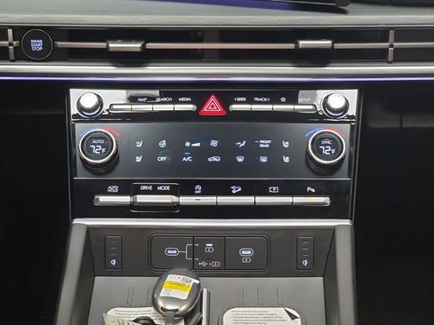 New 2026 Hyundai Santa Fe Limited FWD image 21