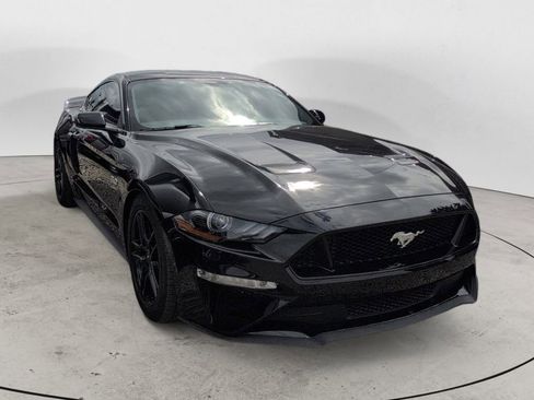 Used 2018 Ford Mustang GT RWD image 5