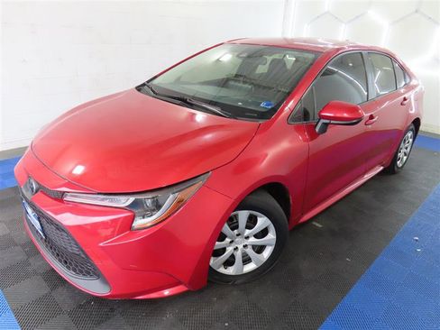 Used 2021 Toyota Corolla LE FWD image 4