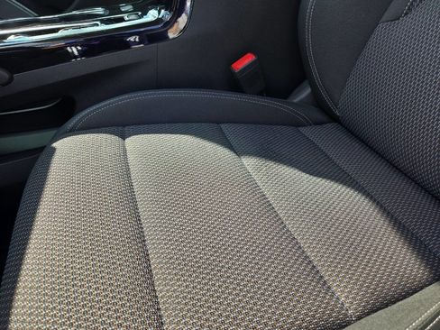 Used 2023 Buick Envision Preferred image 27