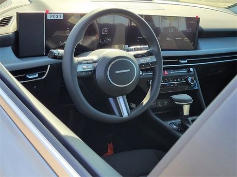 New 2026 Hyundai Sonata SE image 3