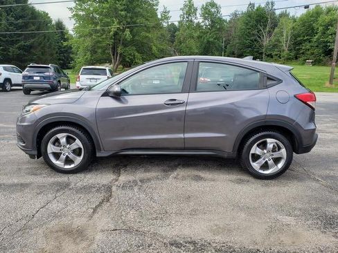 Used 2019 Honda HR-V LX image 4