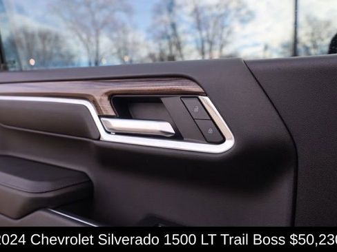 Used 2024 Chevrolet Silverado 1500 LT Trail Boss w/ Convenience Package II image 24