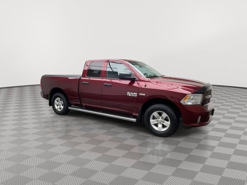 Used 2017 RAM 1500 Express AWD/4WD image 36