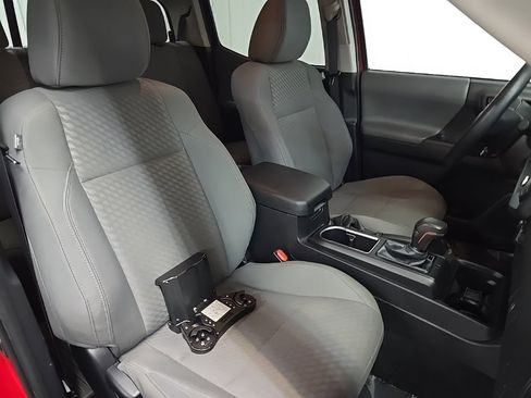 Used 2023 Toyota Tacoma SR image 14
