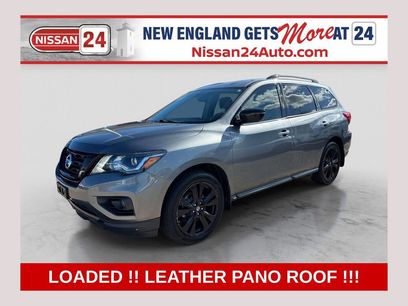 Used 2018 Nissan Pathfinder SL w/ Midnight Edition Package