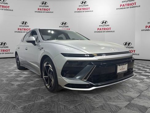 New 2026 Hyundai Sonata SEL image 1