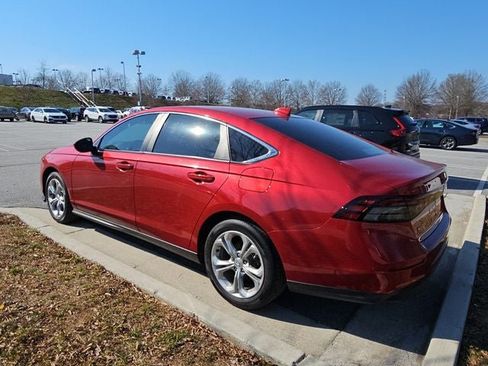 Used 2023 Honda Accord LX image 4