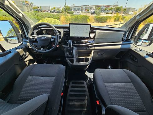 Used 2023 Ford Transit 350 XLT RWD image 22