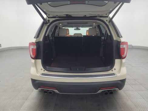Used 2018 Ford Explorer Platinum AWD/4WD image 29