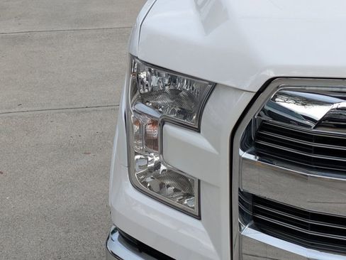 Used 2017 Ford F150 Lariat image 9