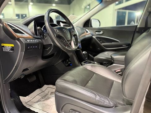 Used 2017 Hyundai Santa Fe SE w/ SE Ultimate Tech Package 03 image 16