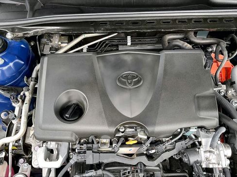 Used 2025 Toyota Camry LE w/ Convenience Package FWD image 32