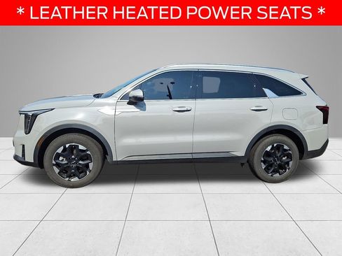 Used 2024 Kia Sorento S w/ Panoramic Sunroof Package AWD/4WD image 7