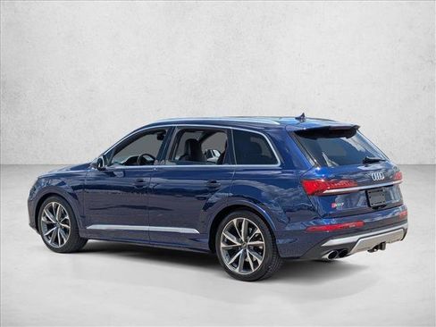 Used 2021 Audi SQ7 Premium Plus w/ Driver Assistance Package AWD/4WD image 8