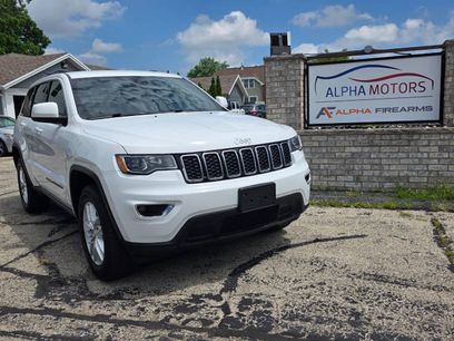 Used 2017 Jeep Grand Cherokee Laredo w/ Quick Order Package 23E