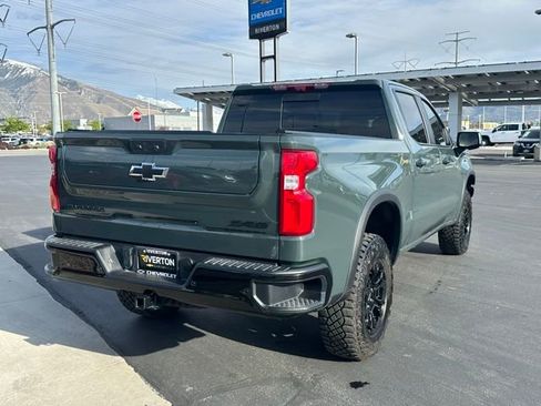 Certified 2026 Chevrolet Silverado 1500 ZR2 w/ Dark Appearance Package AWD/4WD image 25