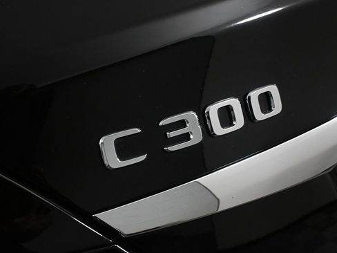 Used 2021 Mercedes-Benz C 300 Sedan image 27