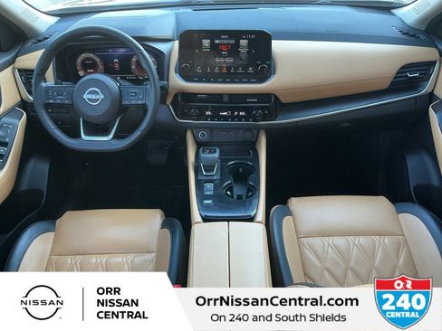 Used 2023 Nissan Rogue Platinum image 15