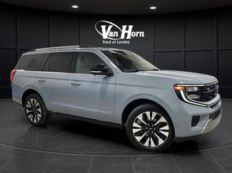 Used 2025 Ford Expedition Platinum w/ Driver's Package video 1