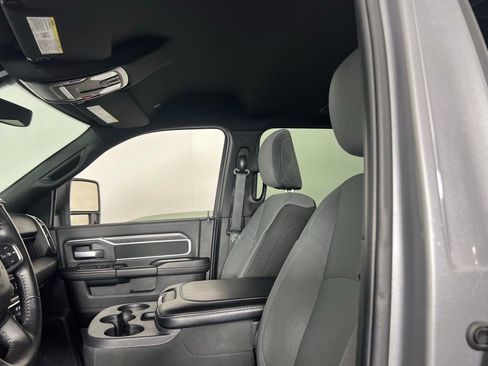 Used 2024 RAM 2500 Big Horn w/ Bed Utility Group image 23