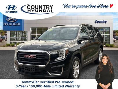 Used 2022 GMC Terrain SLE w/ Driver Convenience Package