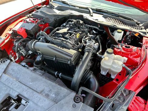 Used 2024 Ford Mustang Premium image 25