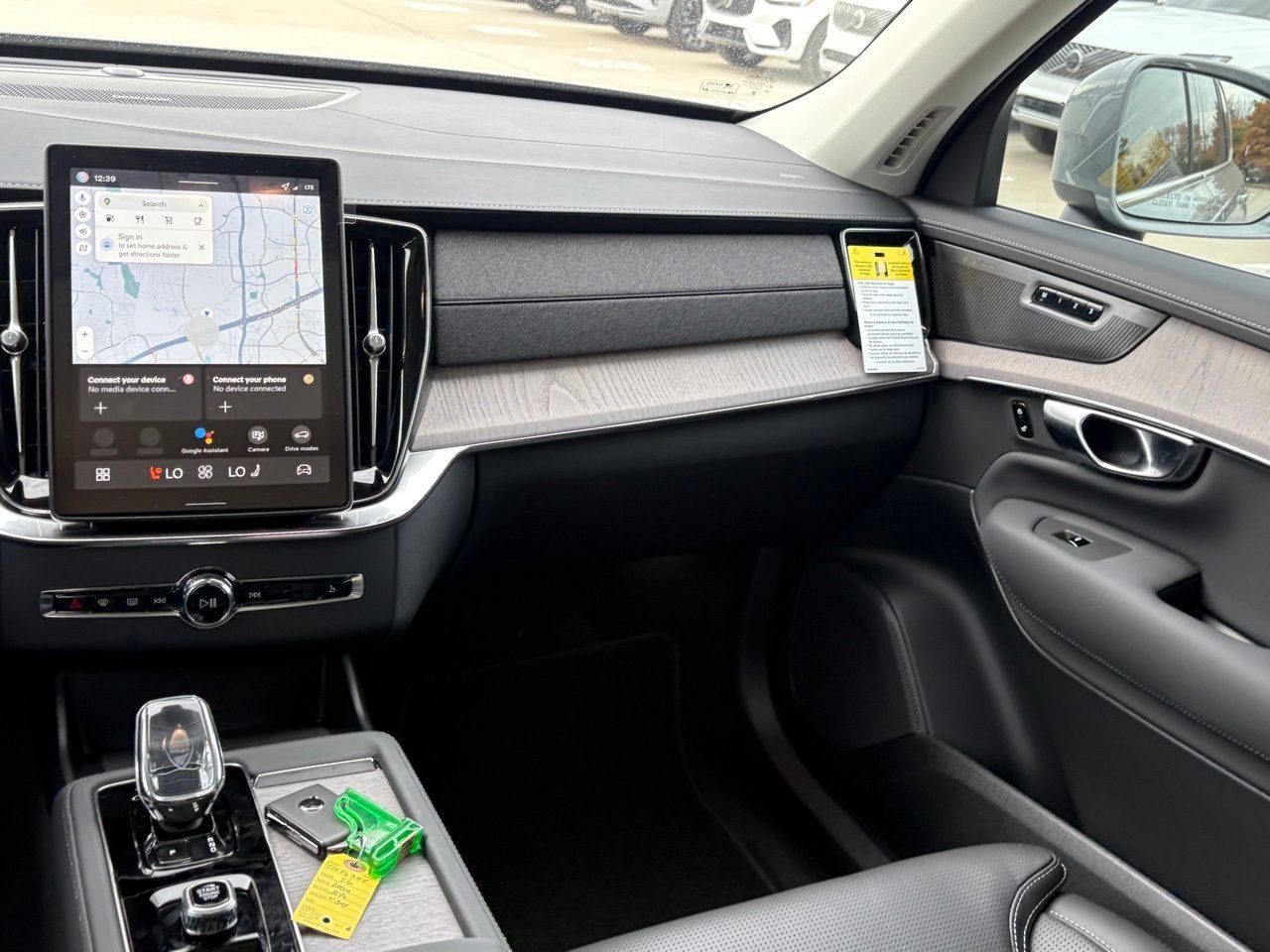 New 2026 Volvo XC90 B6 Ultra w/ Protection Package Premier AWD/4WD image 12