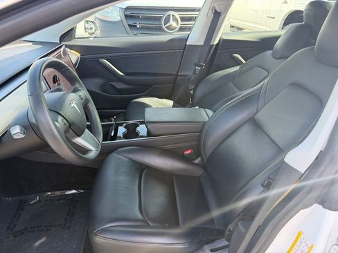 Used 2020 Tesla Model 3 Standard Range Plus image 10