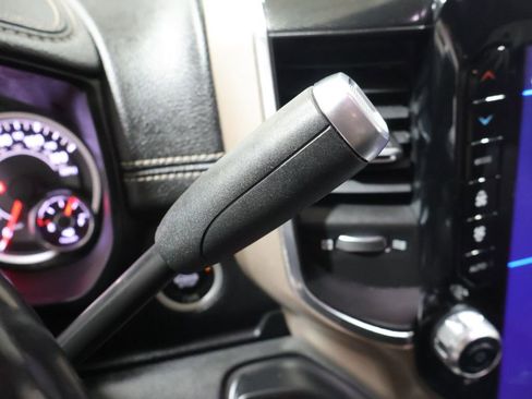 Used 2019 RAM 2500 Laramie AWD/4WD image 38