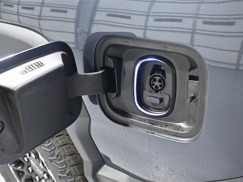 New 2026 Chevrolet Silverado EV Trail Boss w/ Premium Package image 10