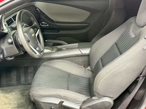 Used 2012 Chevrolet Camaro LS RWD image 15