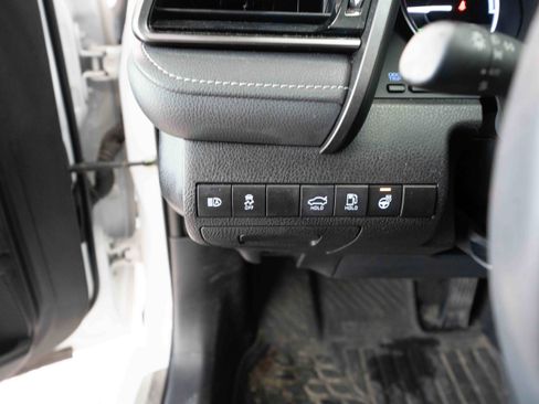 Used 2022 Toyota Camry XSE w/ Protection Package (Q2) (TMS) image 11