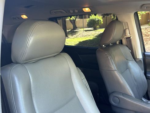 Used 2016 Honda Odyssey EX-L image 12