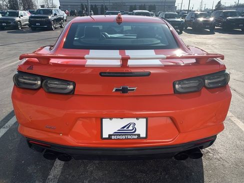 Used 2021 Chevrolet Camaro SS image 8