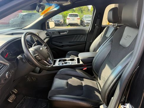 Used 2023 Ford Edge ST AWD/4WD image 16