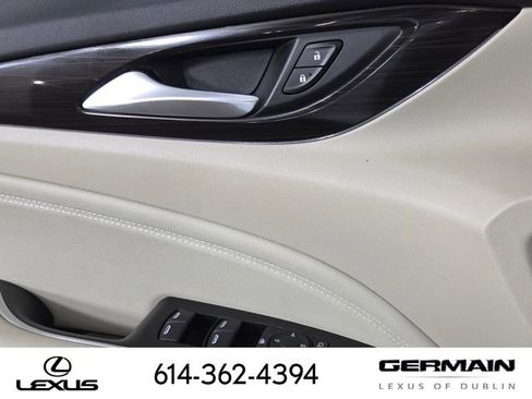 Used 2020 Buick Regal Essence image 27