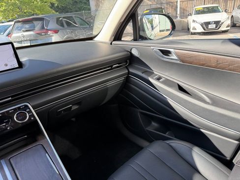 Used 2024 Genesis GV80 2.5T image 16