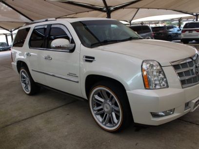Used 2011 Cadillac Escalade Platinum
