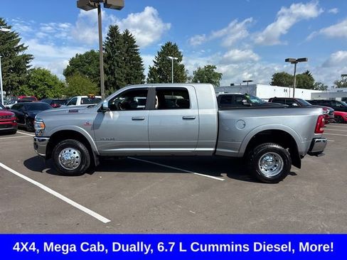 Used 2022 RAM 3500 Laramie AWD/4WD image 3