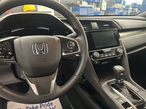 Used 2017 Honda Civic EX image 11