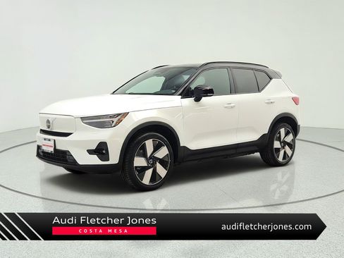 Used 2023 Volvo XC40 Recharge Ultimate w/ Protection Package Premier AWD/4WD image 1