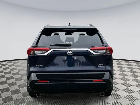 Used 2025 Toyota RAV4 XSE w/ Weather Package image 3