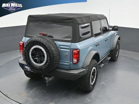 Used 2023 Ford Bronco Black Diamond w/ Sasquatch Package image 15