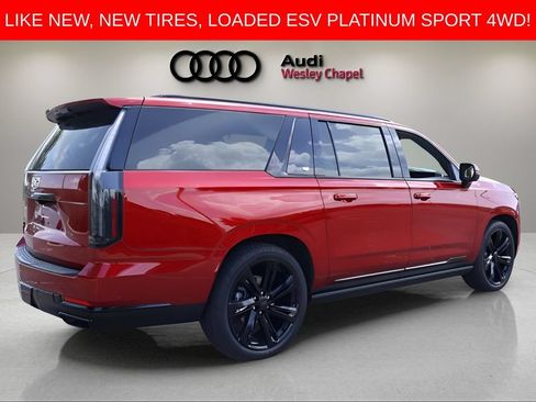 Used 2026 Cadillac Escalade ESV Platinum Sport w/ LPO, Floor Liner Package AWD/4WD image 5