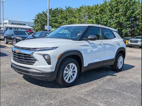 New 2026 Chevrolet TrailBlazer LS AWD/4WD image 6