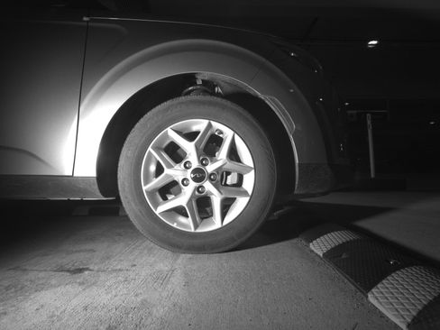 Used 2025 Kia Soul LX w/ LX Technology Package FWD image 13