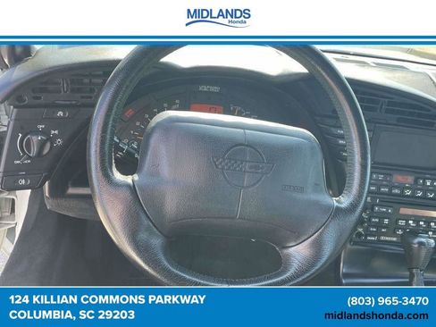 Used 1995 Chevrolet Corvette Coupe RWD image 18